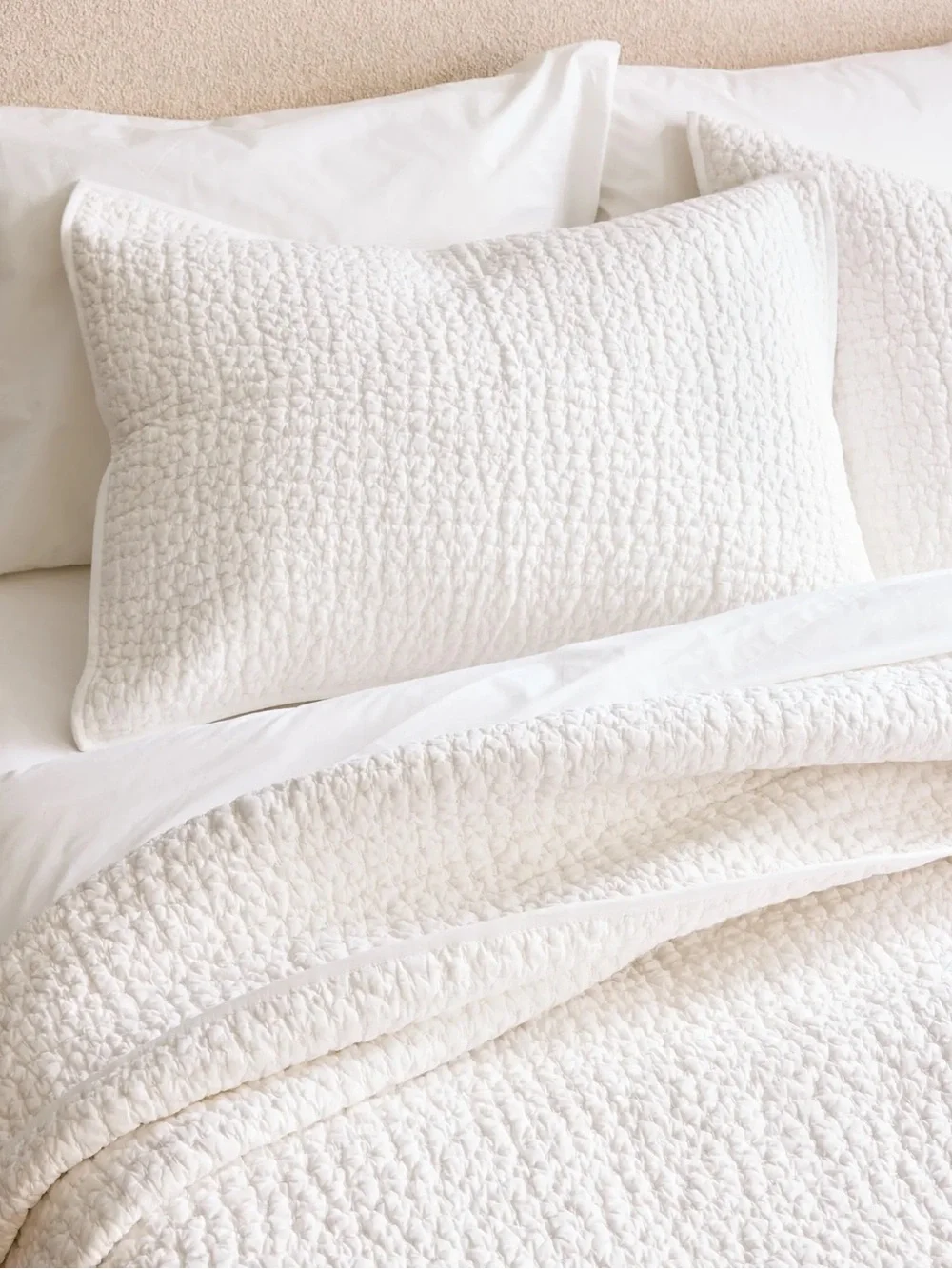 New Organic Cotton Hand Stitched Quilt Set Full/Queen - White MSRP $174